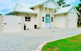 Caribbean Estates Villa Varie - Luxury Accommodation